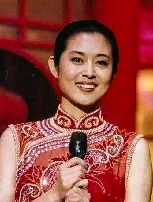 蔡明倪萍同台，小品盛宴再现