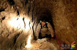 美墨边境惊现秘密隧道，跨国犯罪集团勾结？真相令人震惊！