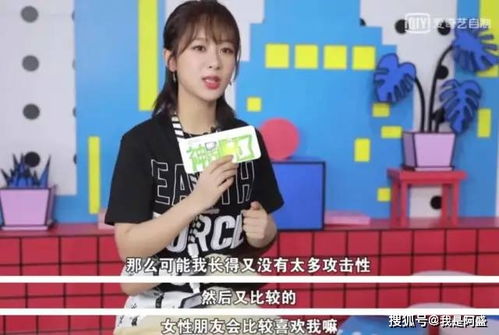 陈小春伴舞意外撞脸王楚钦，网友直呼，这俩人太像了！