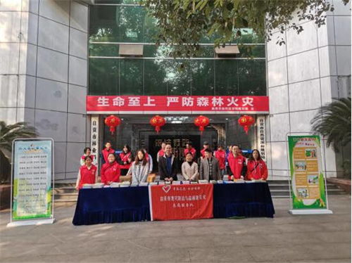 胖东来红内裤事件案宣判，博主赔40万，网络舆论的力量与责任再引深思