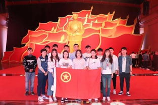 在奋斗中绽放青春激情