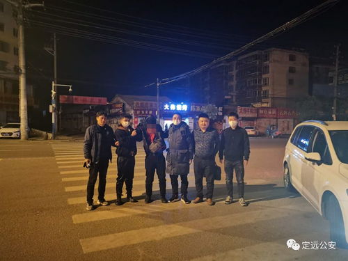 游客自驾游北海 夜晚车停路边被砸
